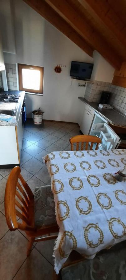 Mansarde Appartement Cornaiano Buitenkant foto