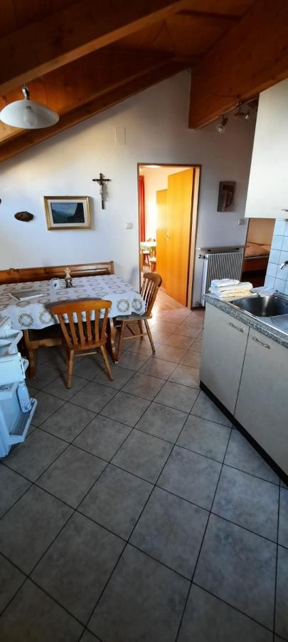 Mansarde Appartement Cornaiano Buitenkant foto